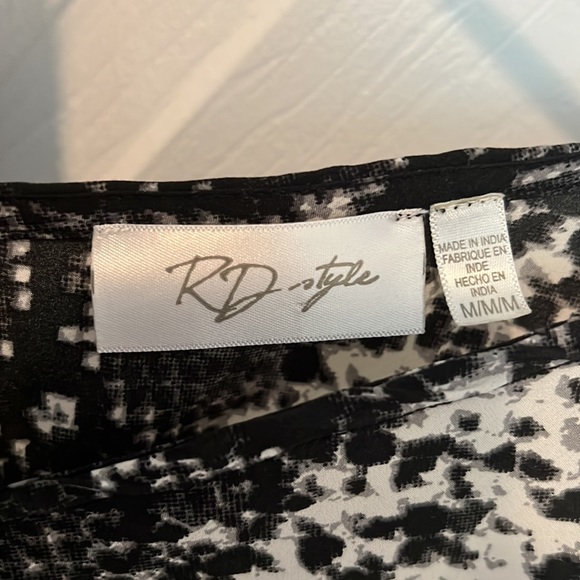 RD Style Snakeskin Romper - Picture 3 of 7